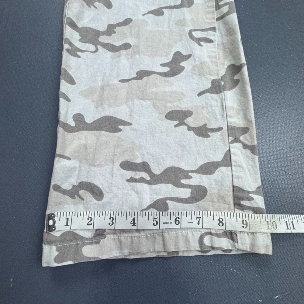 RSQ Camo Cargo Pants Women's XS Tan Beige Utility Straight Leg Cotton Workwear - Picture 8 of 11